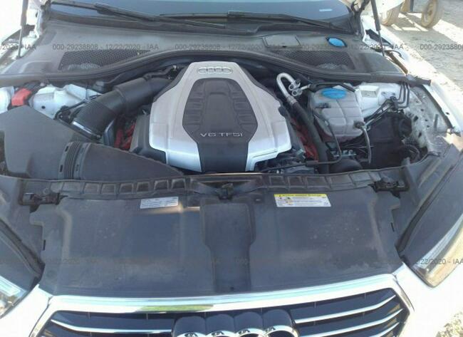 Audi A7 2016, 3.0L, 4x4, uszkodzony bok