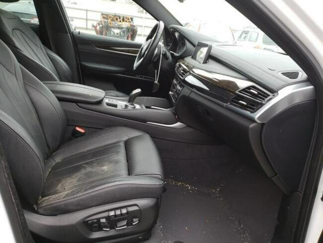 BMW X6 2018, 3.0L, 4x4, uszkodzony bok