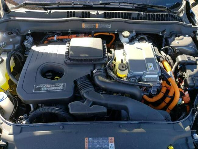 Ford Mondeo 2020, 2.0L, Titanium, uszkodzony tył