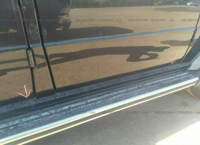 Mercedes G 63 AMG 2013, 5.5L, 4x4, uszkodzony bok