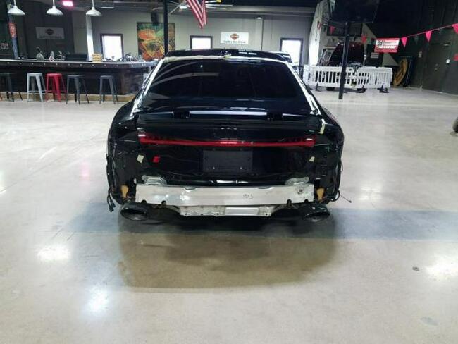 Audi RS7 2021, 4.0L, 4x4, uszkodzony tył