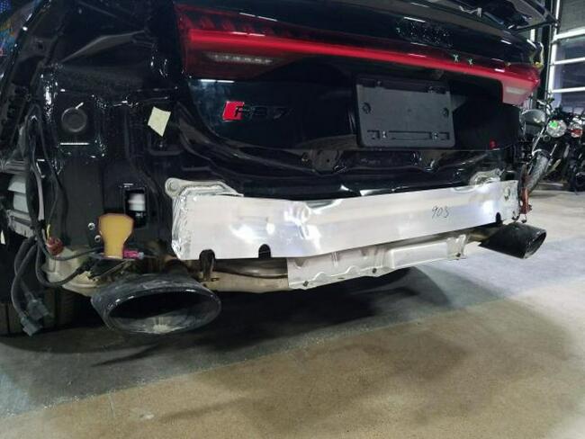 Audi RS7 2021, 4.0L, 4x4, uszkodzony tył