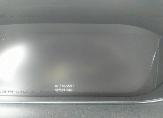 Jaguar E-Pace 2020, 2.0L, 4x4, uszkodzony tył