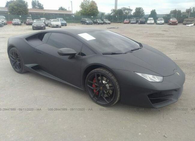Lamborghini Huracan 2019, 5.2L, RWD, uszkodzony bok