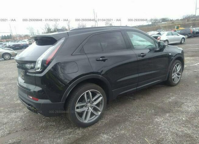 CADILLAC XT4, 2019, 2.0L, 4x4, od ubezpieczalni