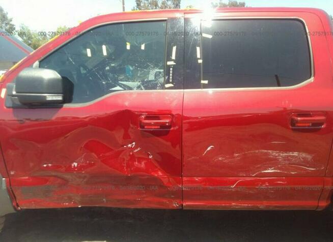 Ford F150 2018, 5.0L, 4x4, uszkodzony bok