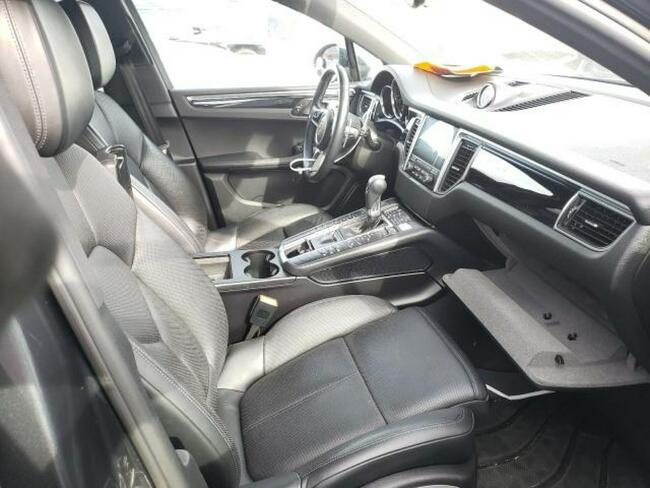 Porsche Macan 2018, 2.0L, 4x4, uszkodzony tył