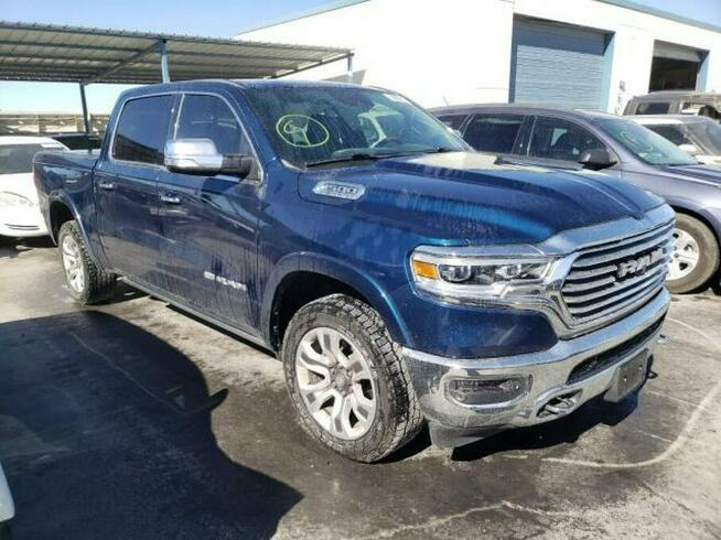 RAM 1500 2019, 5.7L, 4x4, Longhorn, uszkodzony tył