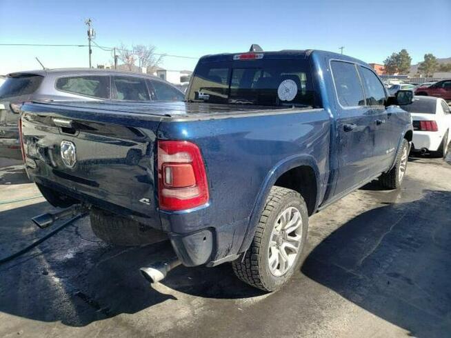 RAM 1500 2019, 5.7L, 4x4, Longhorn, uszkodzony tył