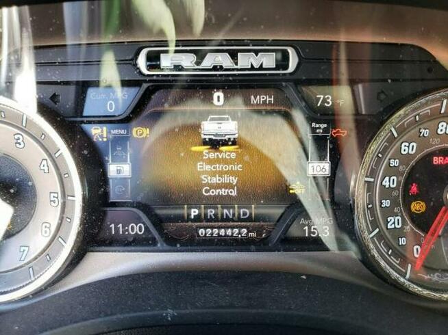 RAM 1500 2019, 5.7L, 4x4, Longhorn, uszkodzony tył