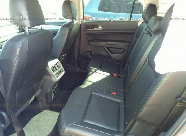 Volkswagen inny 2018, 3.6L, 4x4, uszkodzony bok