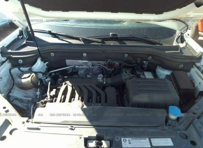 Volkswagen inny 2018, 3.6L, 4x4, uszkodzony bok