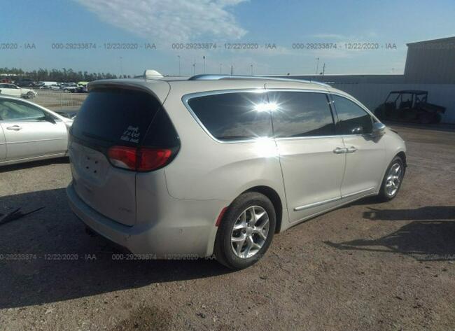 Chrysler Pacifica 2017, 3.6L, uszkodzony przód