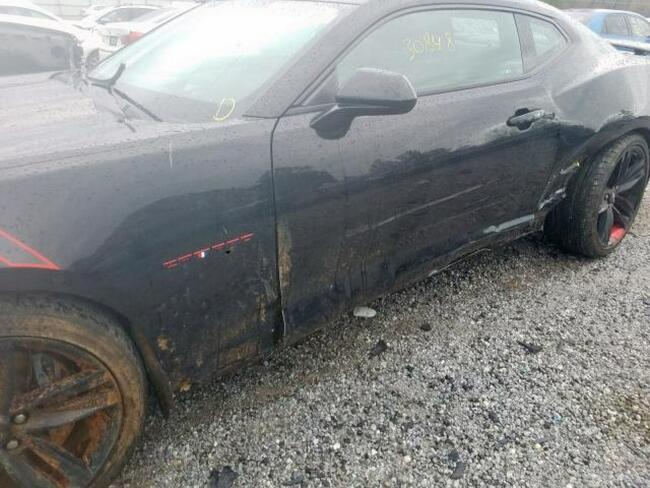 Chevrolet Camaro 2018, 6.2L, uszkodzony bok