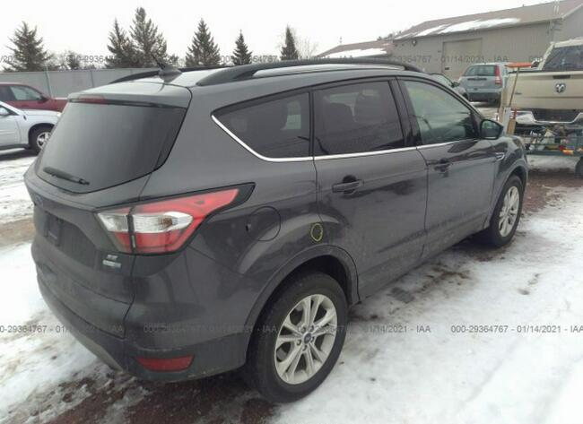 Ford Escape 2018, 1.5L, 4x4, po gradobiciu