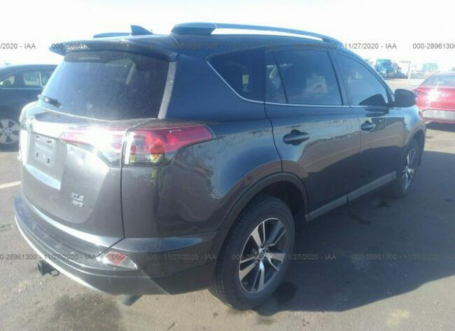 Toyota RAV-4 2018, 2.5L, 4x4, po gradobiciu