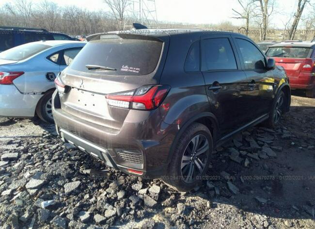 Mitsubishi ASX 2020, 2.0L, uszkodzony przód