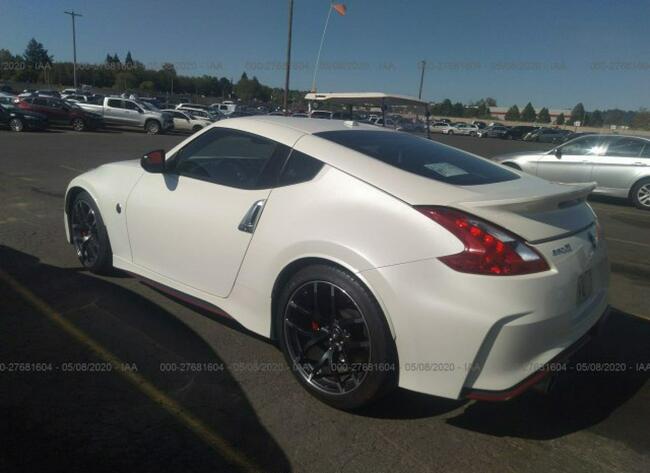 Nissan 370 Z 2016, 3.7L, uszkodzone zawieszenie