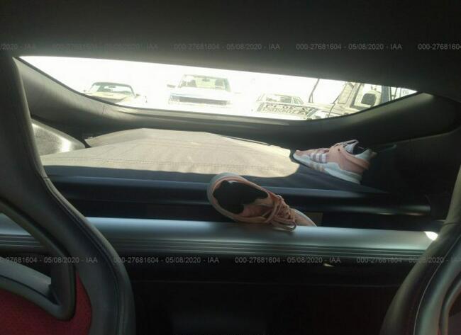 Nissan 370 Z 2016, 3.7L, uszkodzone zawieszenie