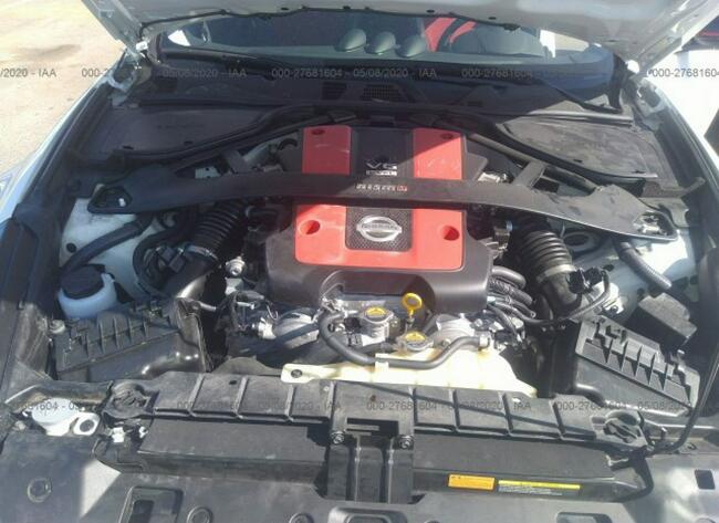 Nissan 370 Z 2016, 3.7L, uszkodzone zawieszenie