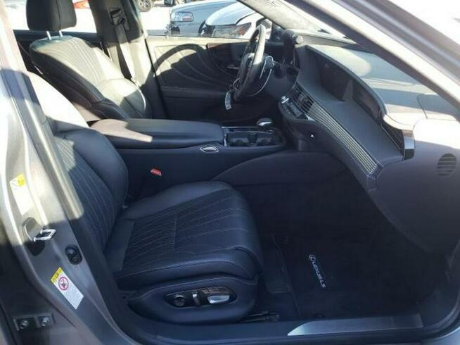 Lexus LS 2018, 3.5L, 4x4, uszkodzony przód