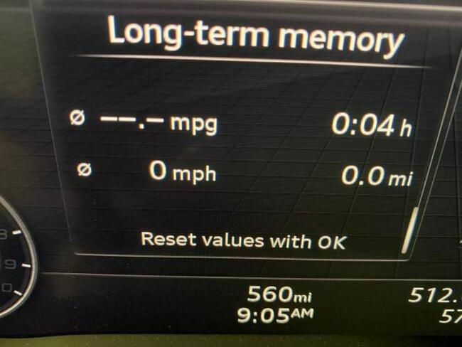 Audi R8 2020, 5.2L, lekkie uszkodzenia