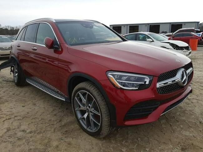 Mercedes GLC 300 2020, 2.0L, 4x4, uszkodzone podwozie