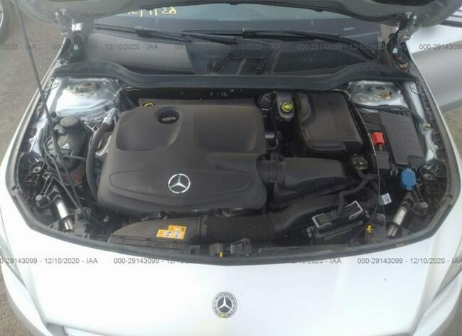 Mercedes CLA 250 2018, 2.0L, uszkodzone podwozie