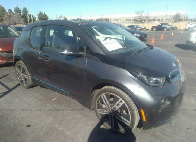 BMW i3 2016, BEV, po kradzieży