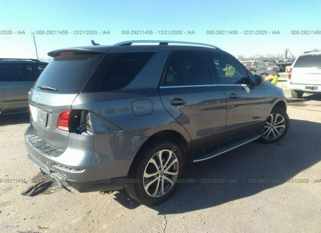 Mercedes GLE 350 2017, 3.5L, uszkodzony tył