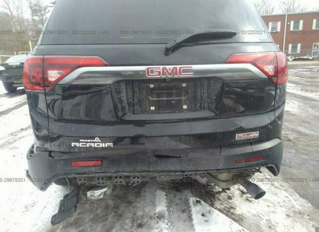GMC Acadia 2018, 3.6L, 4x4, uszkodzony tył
