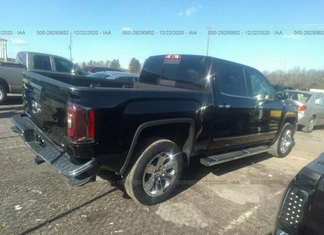 GMC Sierra 2018, 5.3L, 4x4, uszkodzony tył