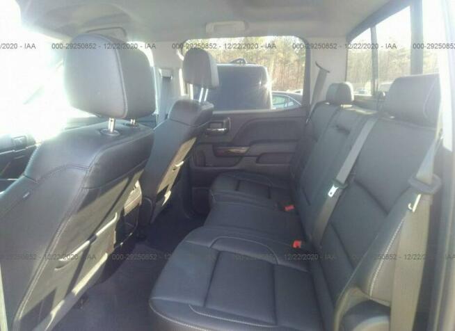 GMC Sierra 2018, 5.3L, 4x4, uszkodzony tył