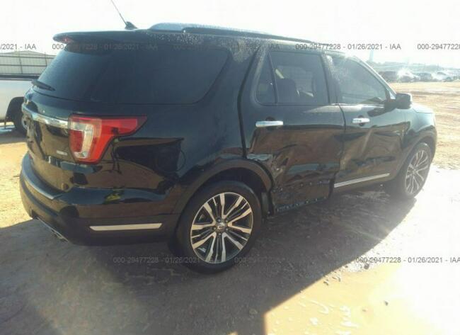 Ford Explorer 2018, 3.5L, 4x4, uszkodzony bok