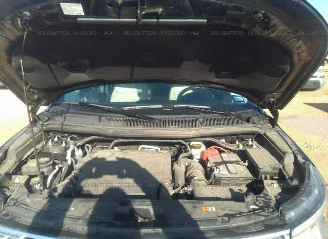 Ford Explorer 2018, 3.5L, 4x4, uszkodzony bok