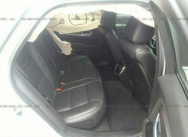 Cadillac XTS 2018, 3.6L, uszkodzony bok