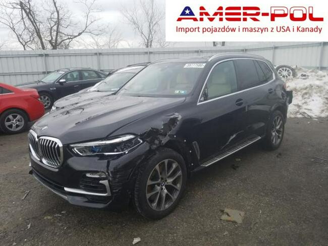 BMW X5 2019, 3.0L, 4x4, uszkodzony bok