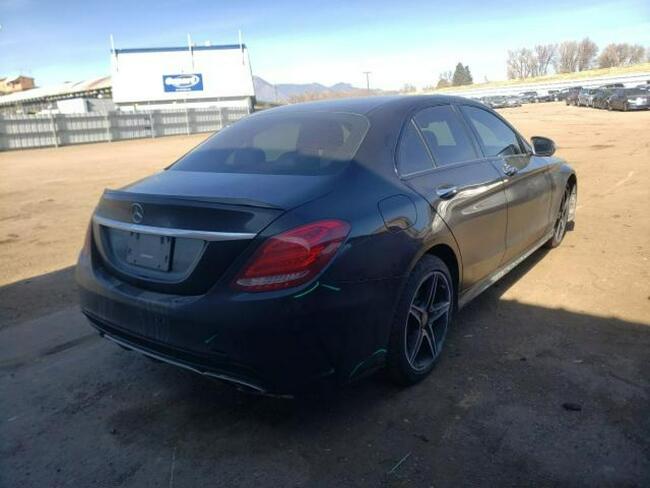 Mercedes C 43 AMG 2016, 3.0L, 4x4, od ubezpieczalni