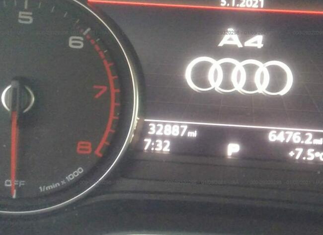 Audi A4 2019, 2.0L, uszkodzony przód