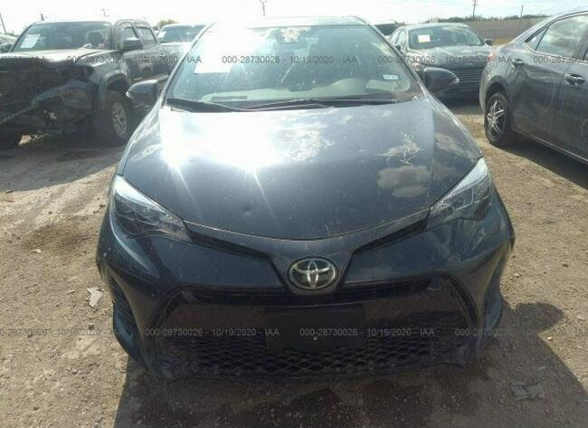 Toyota Corolla 2019, 1.8L, po gradobiciu