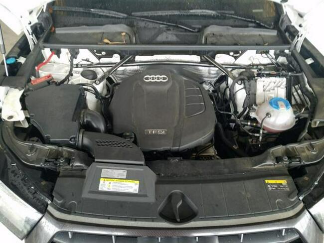 Audi Q5 2018, 2.0L, 4x4, porysowany