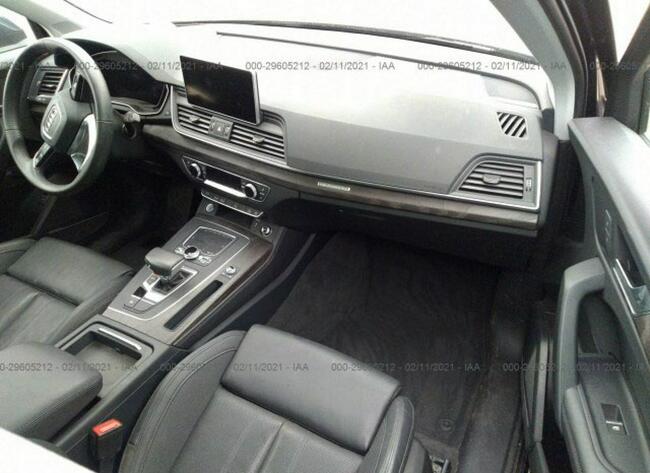 Audi Q5 2018, 2.0L, 4x4, uszkodzony bok
