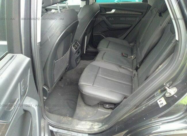 Audi Q5 2018, 2.0L, 4x4, uszkodzony bok