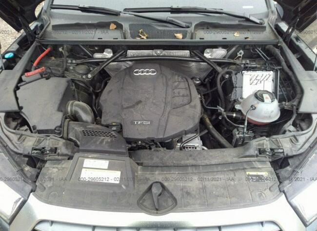 Audi Q5 2018, 2.0L, 4x4, uszkodzony bok