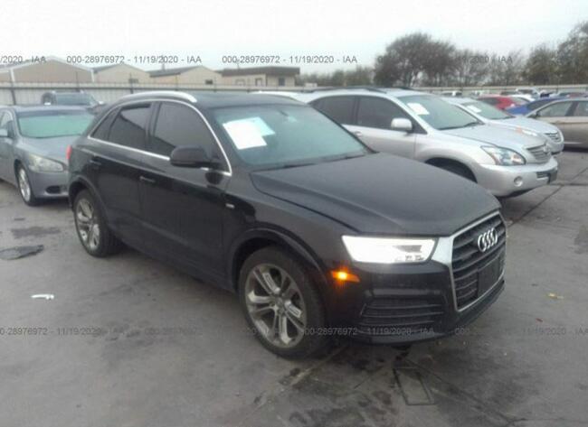 Audi Q3 2016, 2.0L, 4x4, uszkodzony tył