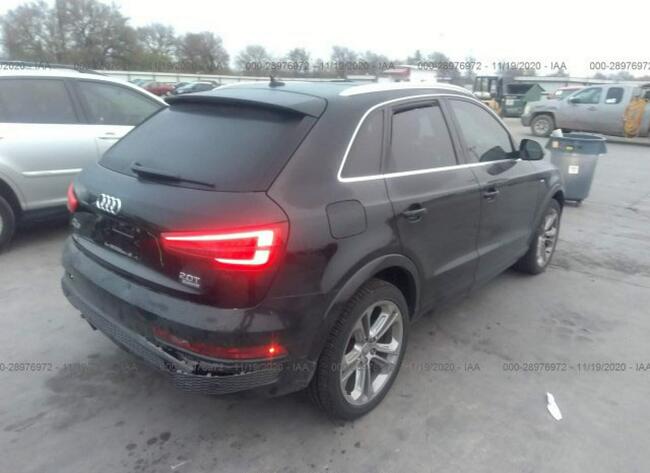 Audi Q3 2016, 2.0L, 4x4, uszkodzony tył