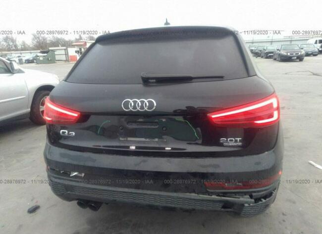 Audi Q3 2016, 2.0L, 4x4, uszkodzony tył