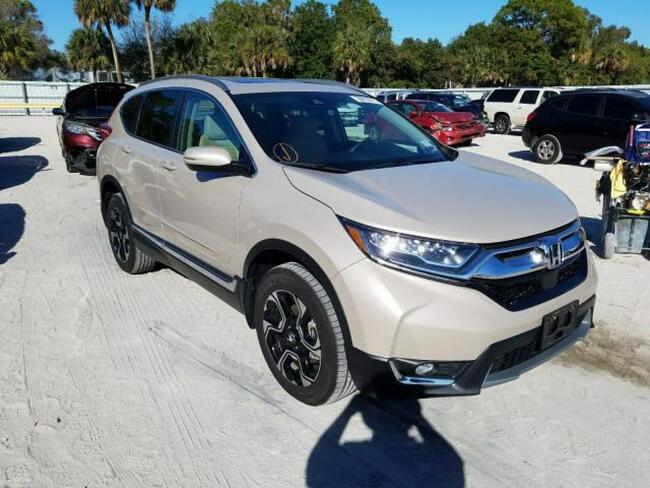 Honda CR-V 2018, 1.5L, 4x4, uszkodzone podwozie