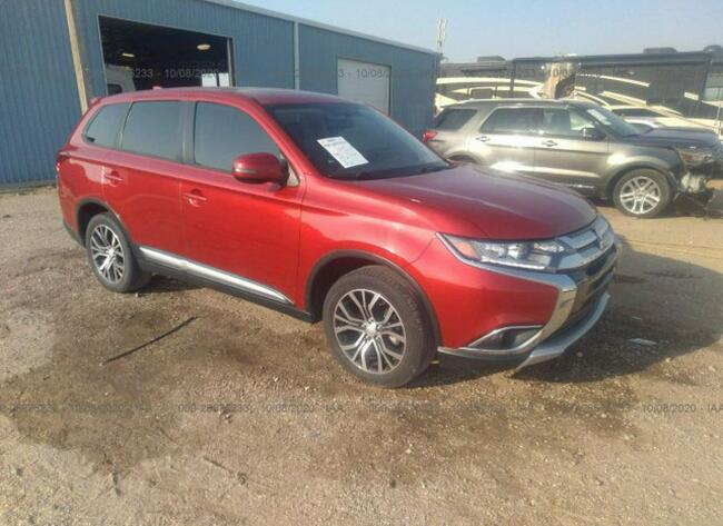 Mitsubishi Outlander 2018, 2.4L, po gradobiciu