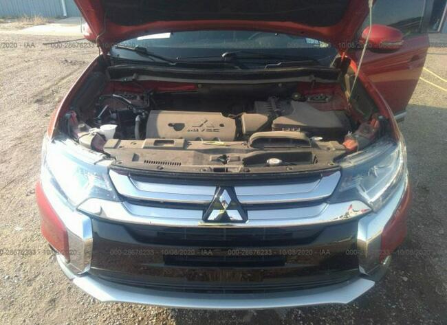Mitsubishi Outlander 2018, 2.4L, po gradobiciu